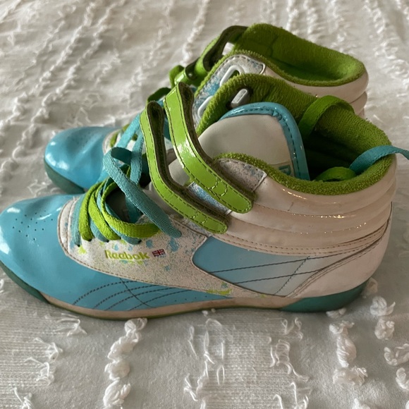 Vintage Reebok - Picture 2 of 3